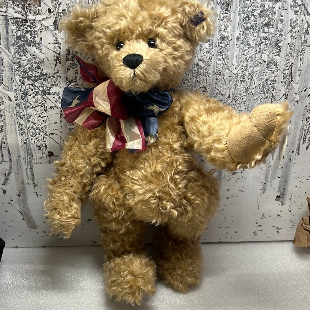 Annette Funicello Collectible Mohair 19” Cryer Bear